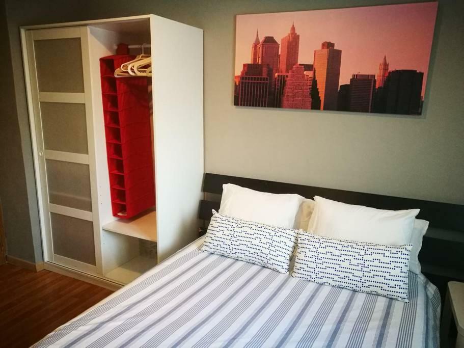 Apartamento Urgel มาดริด ภายนอก รูปภาพ